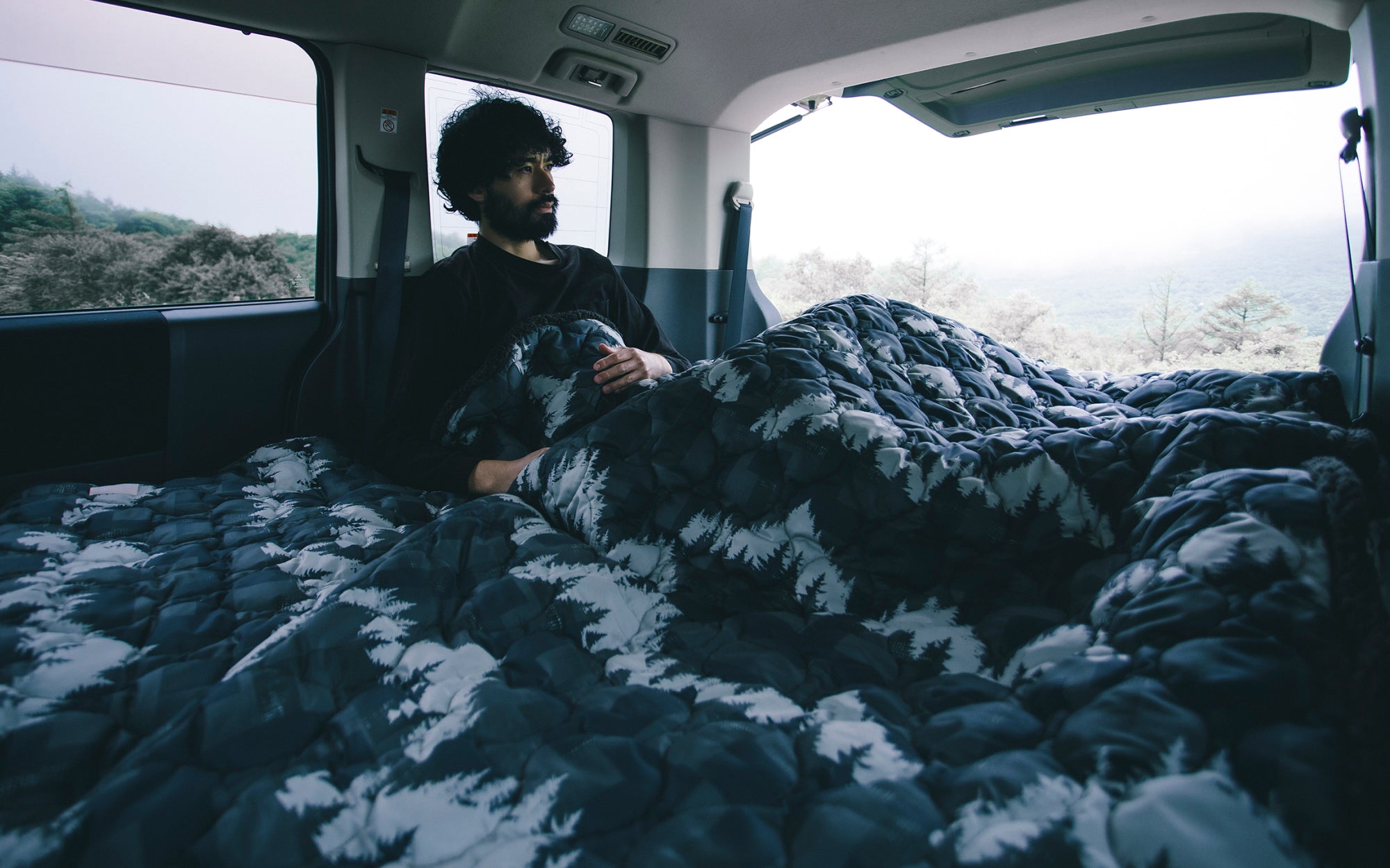 LUGH公式 魔法瓶ブランケット オンラインストア