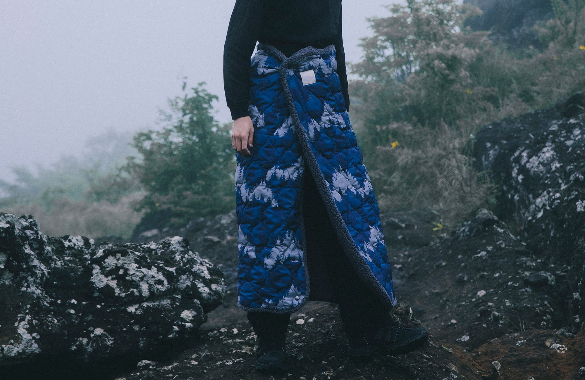 2025 LUGH 魔法瓶ブランケットEDGE Sサイズ (新6層/ W発熱)