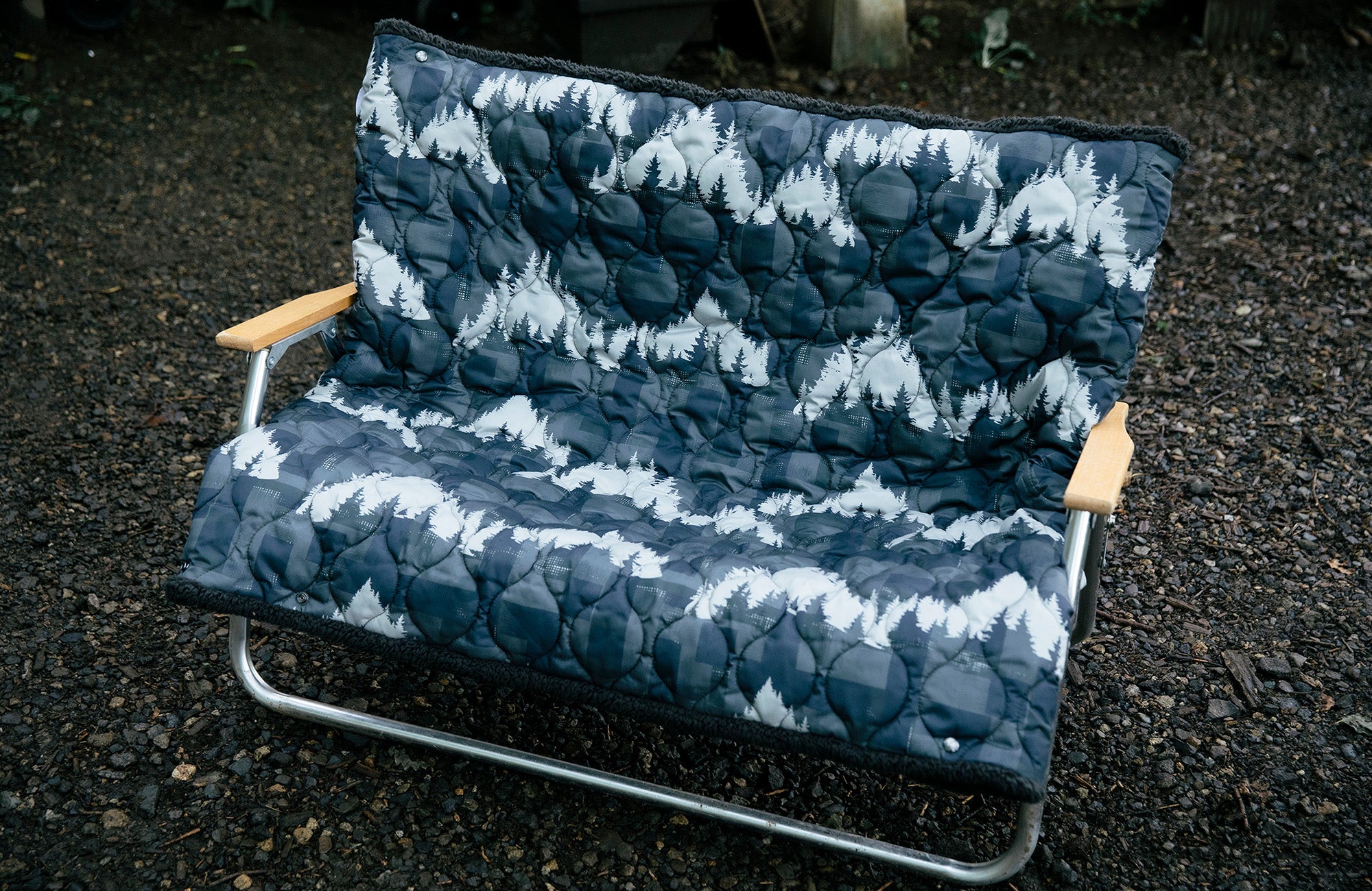 LUGH魔法瓶ブランケットEDGE Lサイズ