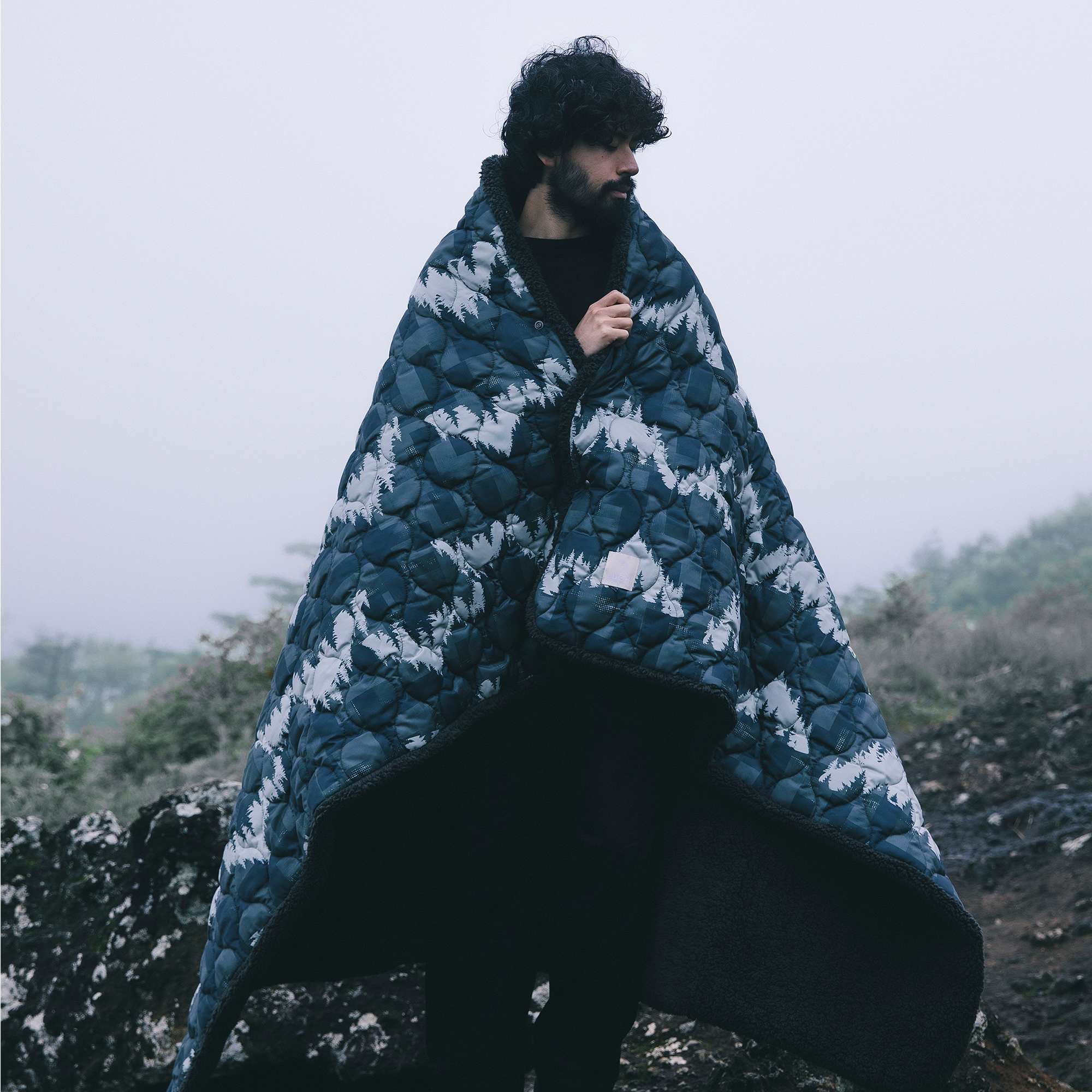 2025 LUGH 魔法瓶ブランケットEDGE Lサイズ (新6層/ W発熱)